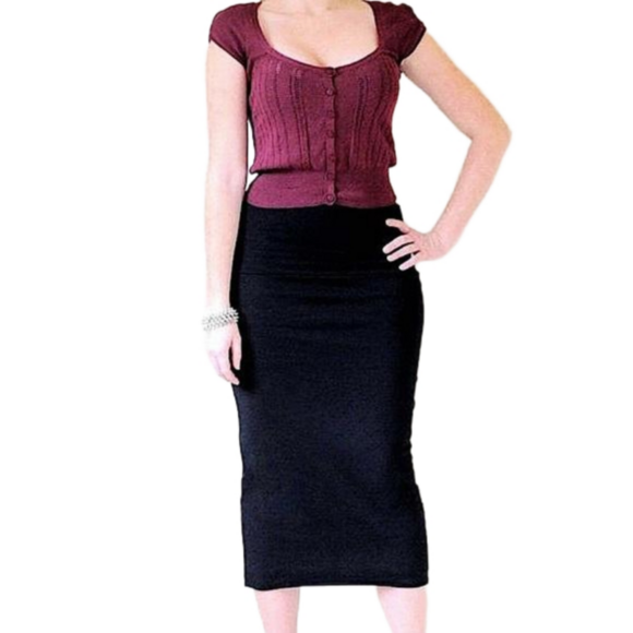Mid-Calf Pencil Skirt - Black Boho Midi Wiggle Skirt - Rockabilly Pinup Girl - Picture 3 of 4